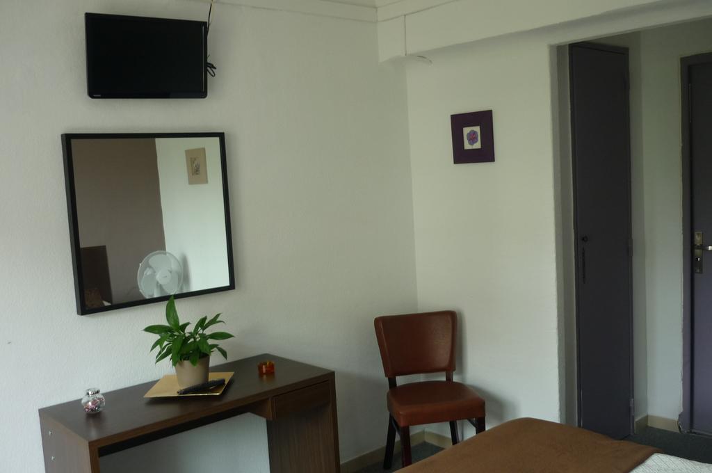 L'Hospitalet Saint Charles Hotel Montpellier Quarto foto